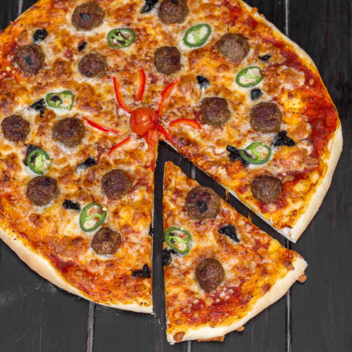 Meatballs Pizza